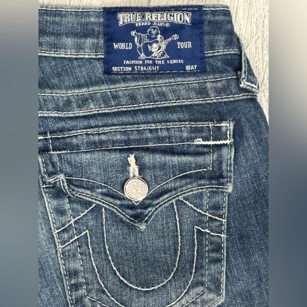 True Religion Women's Straight-Leg Denim Jeans in Faded Blue - Picture 3 of 8